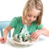 Jeu d'équilibre en bois pour enfant composé d'une banquise, d'animaux et d'une petite fille inuite de la marque Tender Leaf Toys