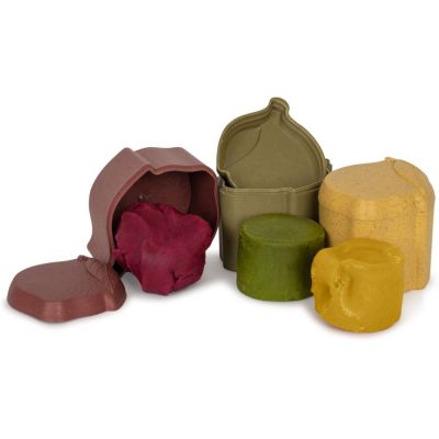 Emballage contenant les 5 couleurs de pâte à modeler Konges Slojd